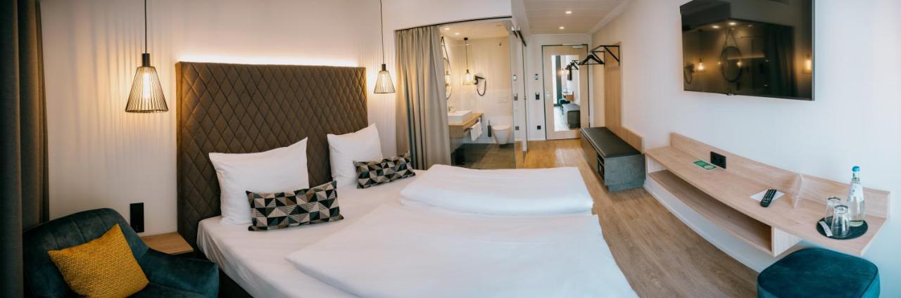 Loom Hotel & Skybar Eislingen Luaran gambar