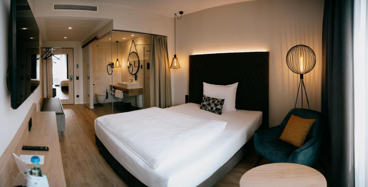 Loom Hotel & Skybar Eislingen Luaran gambar
