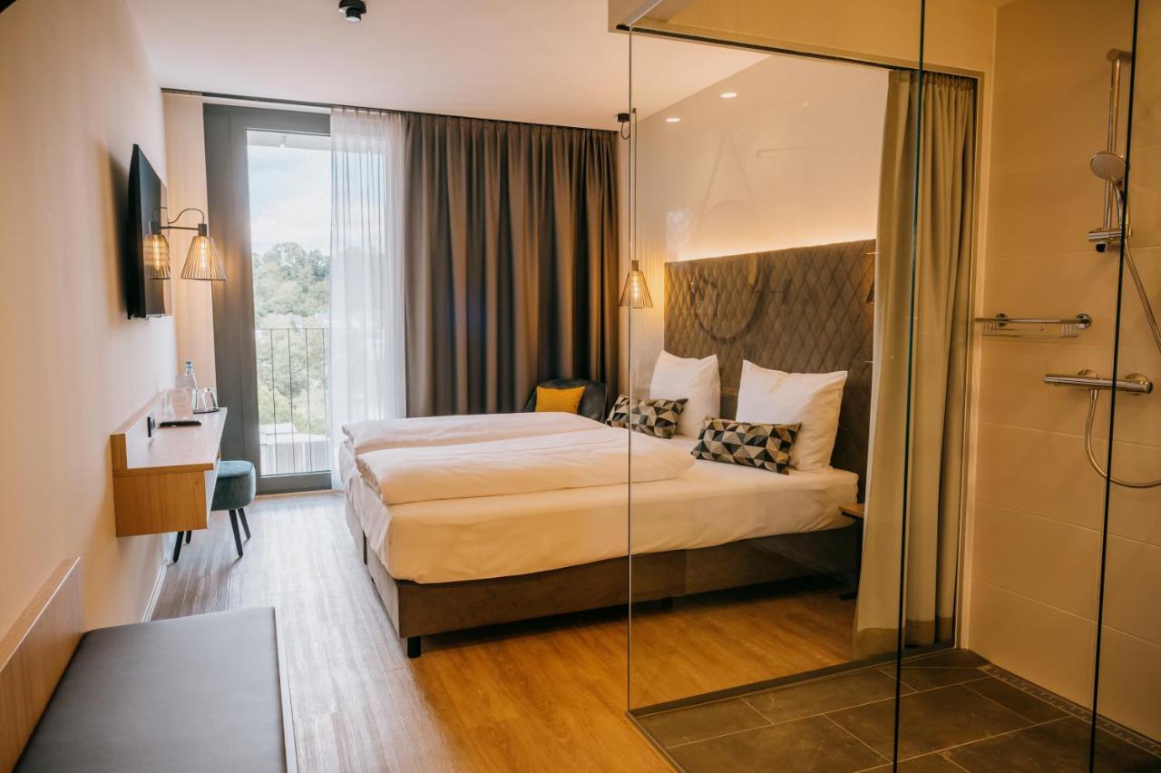 Loom Hotel & Skybar Eislingen Luaran gambar