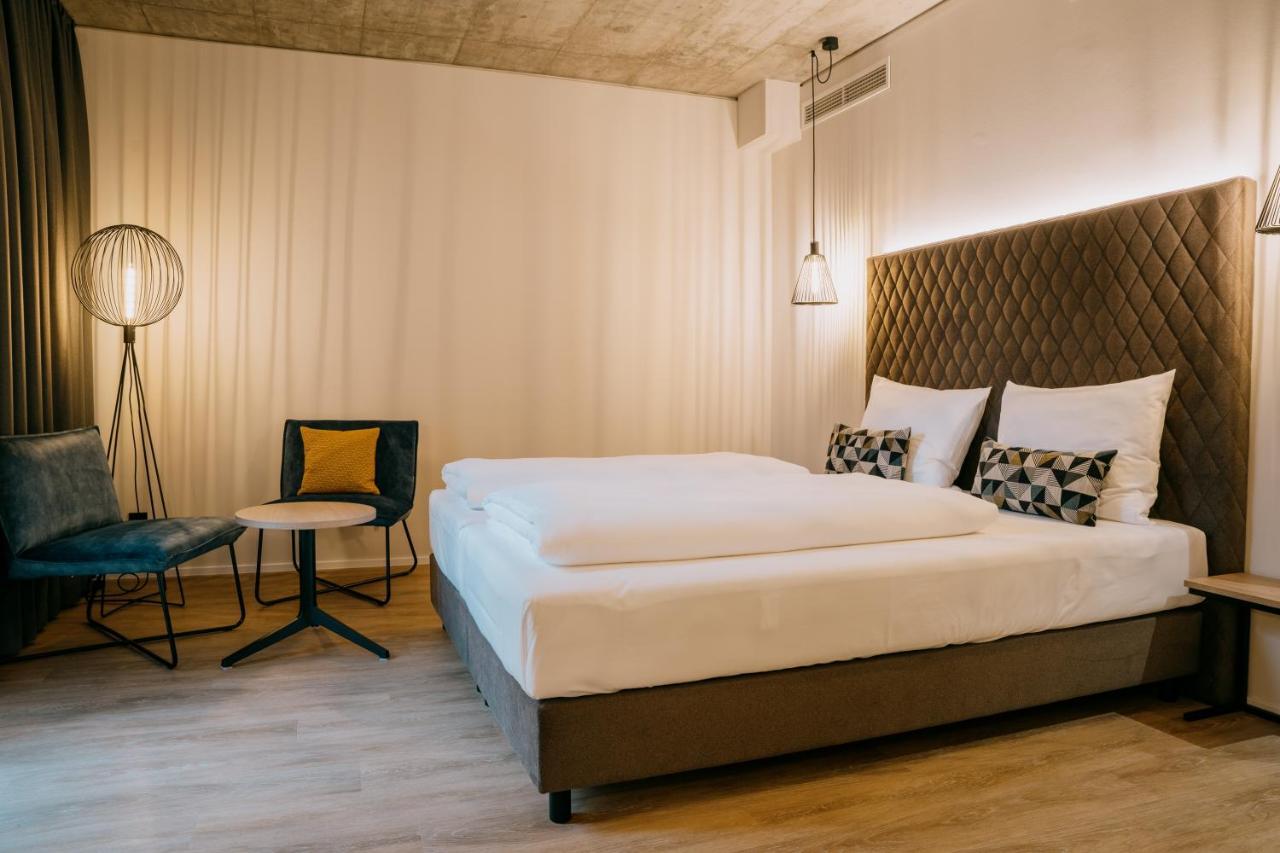 Loom Hotel & Skybar Eislingen Luaran gambar